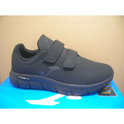 Dept mujer P.antideslizante calados "J"