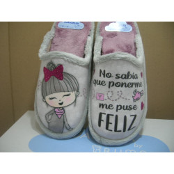 Chinela filo pelo muñeca no sabía que po