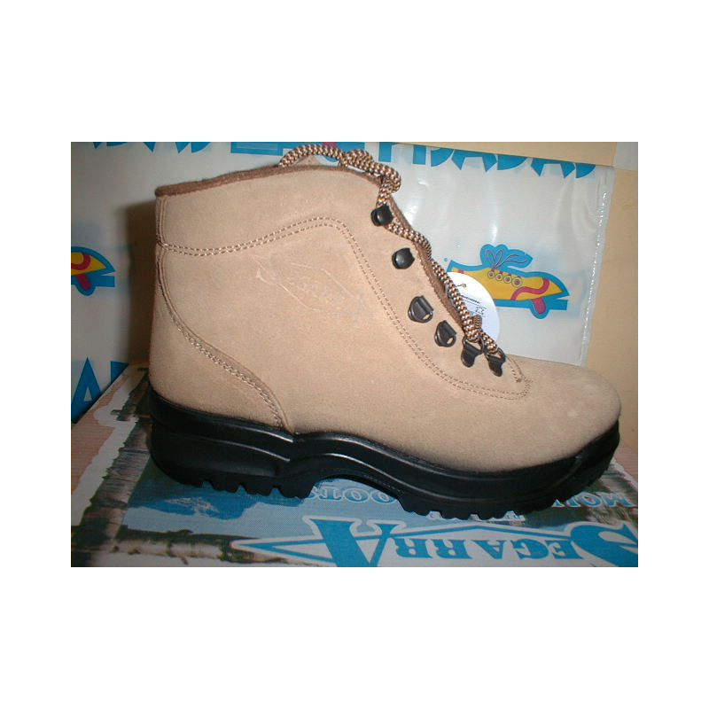 Bota Cab Serraje montaña ganchos SEGARRA