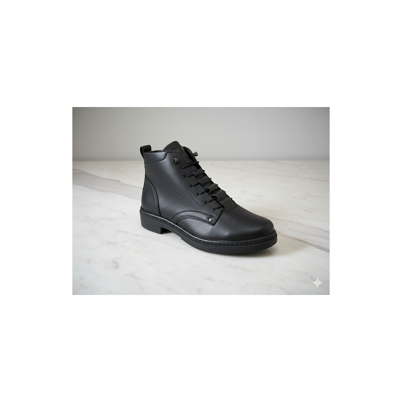 Bota plana cordon lengueta con pasados