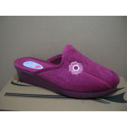 Zueco paño flor lado costura