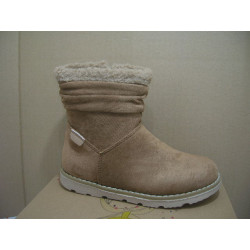 Bota niña ante filo pelo caña arrugada