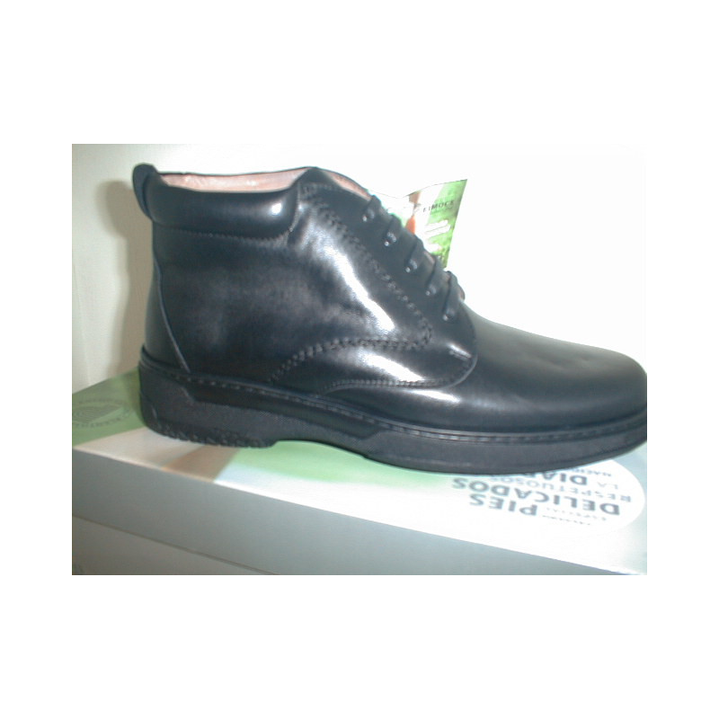 Bota cab piel blucher pala lisa