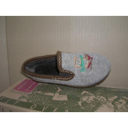 Ztilla cerrada lengueta  school