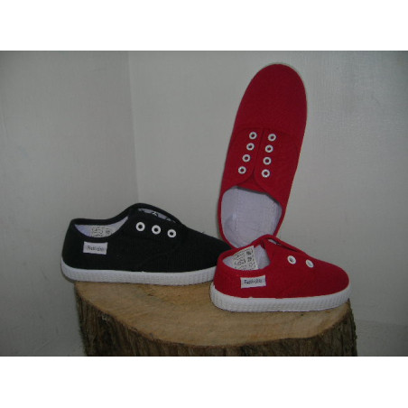 Inglesita lona blucher lisa