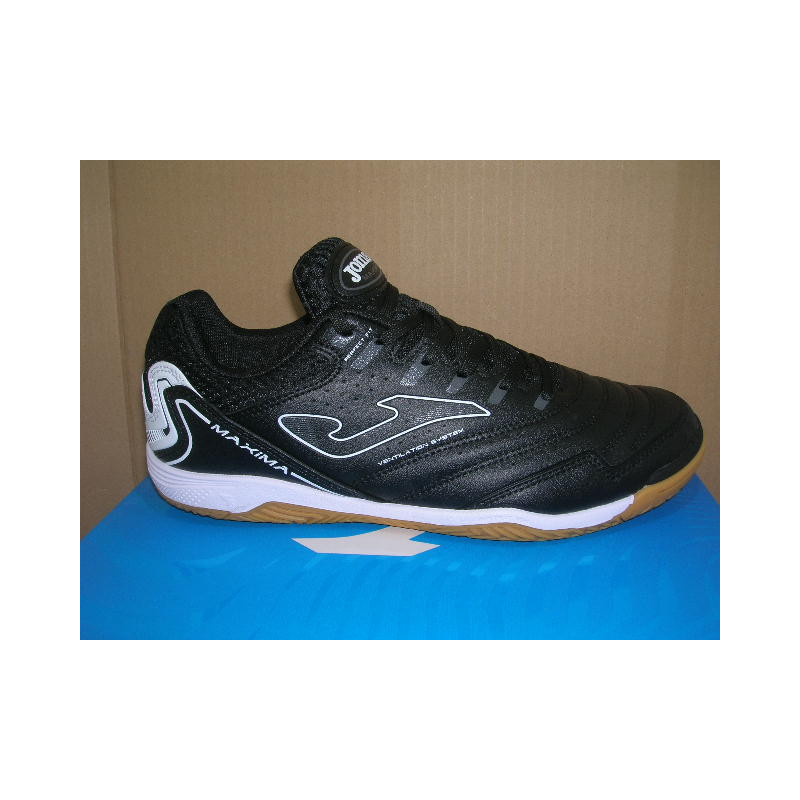 Futbol sala piso sala raya lado