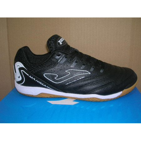 Futbol sala piso sala raya lado