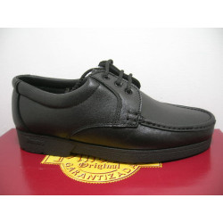 Kiowa cab piel Blucher comodo pinosos