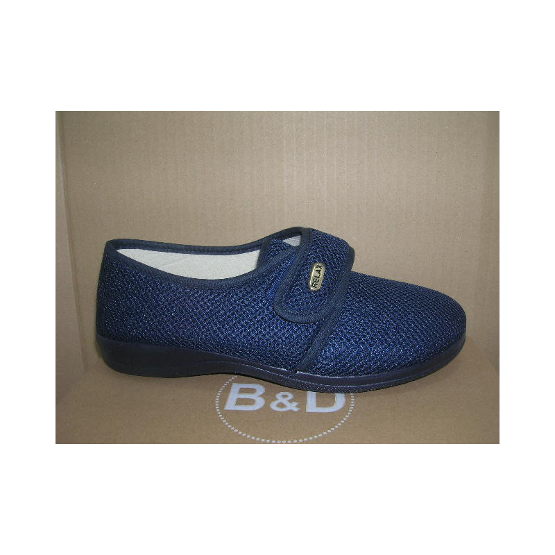 Zapatilla rejilla cerrada velcro.bonadon
