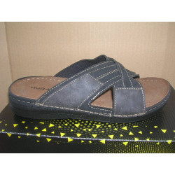 Chancla nobuck 2 tiras cruz pespuntes