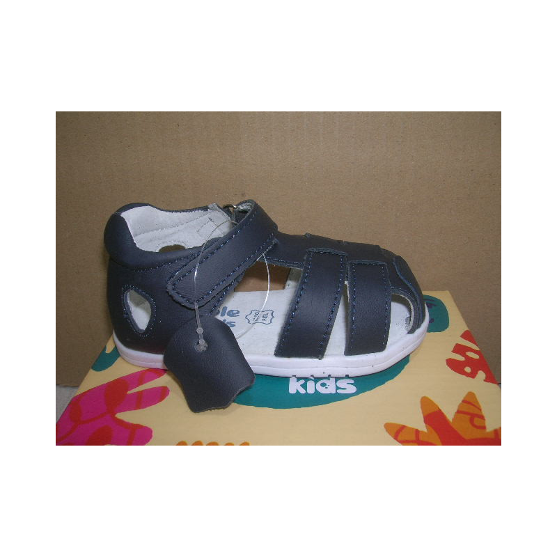 Sand niño piel subida talon cerrada 1 vl