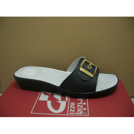 Chancla planta pinchos hebilla metal oro