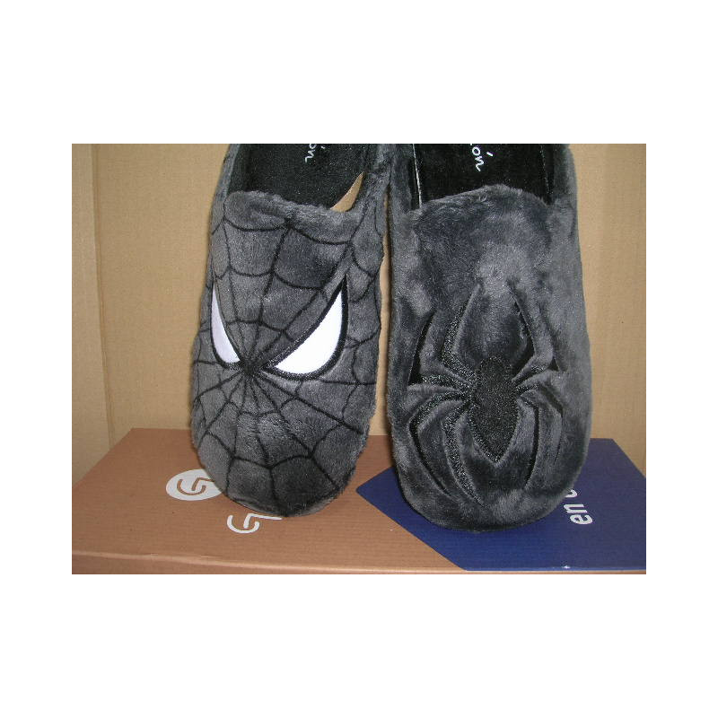 Chinela araña y tela con ojos spiderman