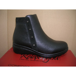 Botin piel cuña tira ante botones metal